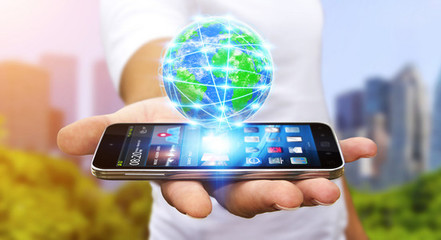 商人與現(xiàn)代手機(jī)網(wǎng)上沖浪